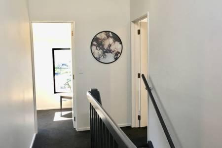 Number 1 - Chic Inner City Rooms Christchurch Exterior photo